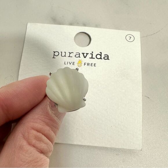 Pura Vida White Grande Shell Ring NWT Size 7 Beach Vacation Coastal Chic - Picture 9 of 11